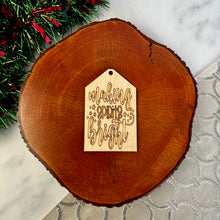 Load image into Gallery viewer, Christmas Themed Wine Bottle Tags